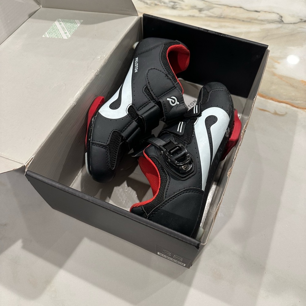 Peloton Cycling Shoes Size W38